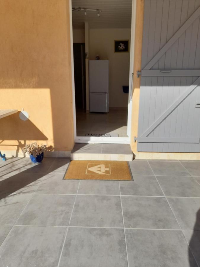 شقة Pavillon Independant 45M2 4 Personnes Garéoult المظهر الخارجي الصورة