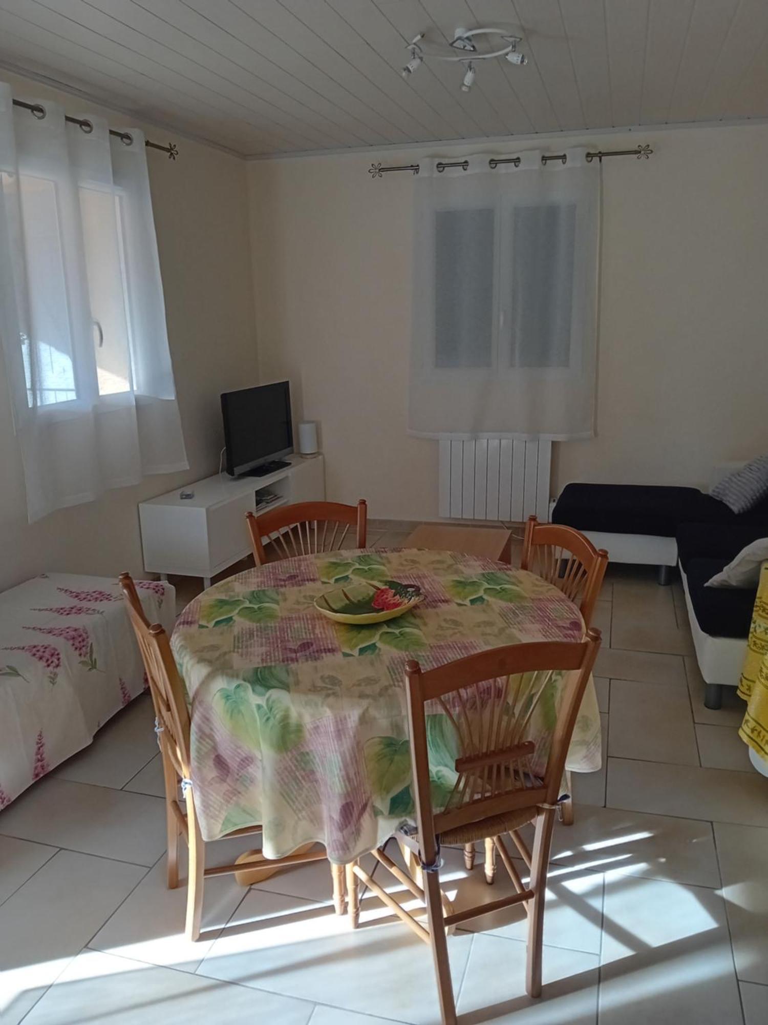 شقة Pavillon Independant 45M2 4 Personnes Garéoult المظهر الخارجي الصورة